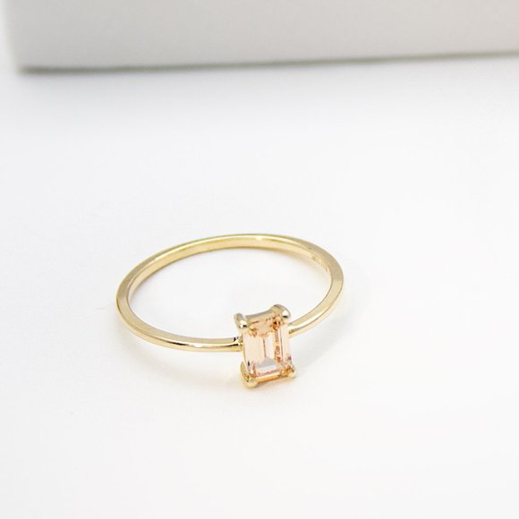 Solid 10K Yellow Gold Smoky Topaz Ring - Picture 4 of 9